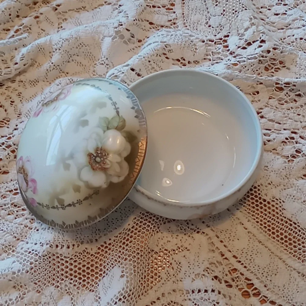 Antique Prov Saxe Porcelain 5 Piece Floral Hand-painted Vanity Set